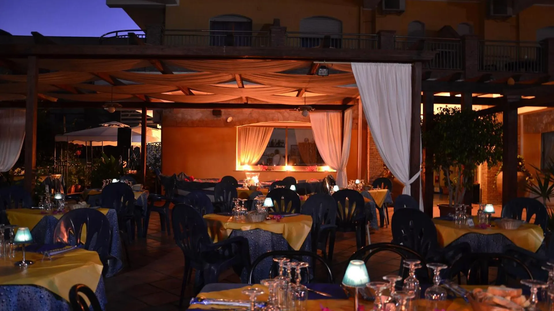 ***  Hotel Solemar SantʼAlessio Siculo Italien