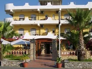 Hotel Solemar SantʼAlessio Siculo 3*,  Italien