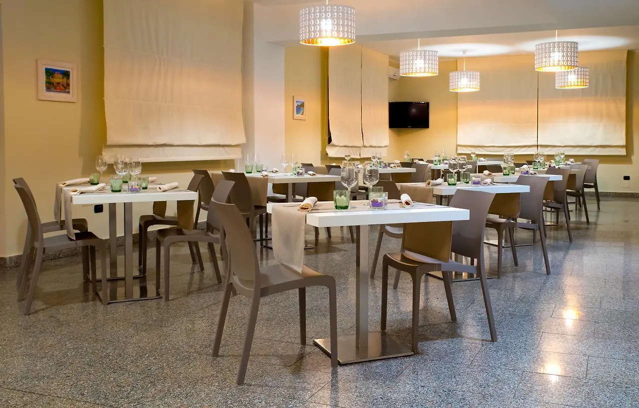 Hotel Solemar SantʼAlessio Siculo