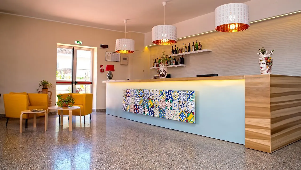 Hotel Solemar SantʼAlessio Siculo